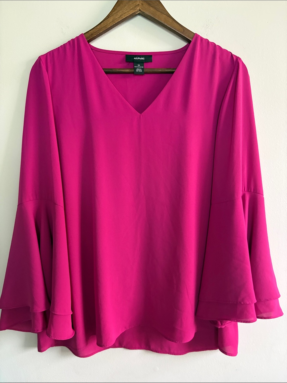 Alfani Size 10 Fuchsia Bell Sleeve V-Neck Blouse Career Office Top Pink